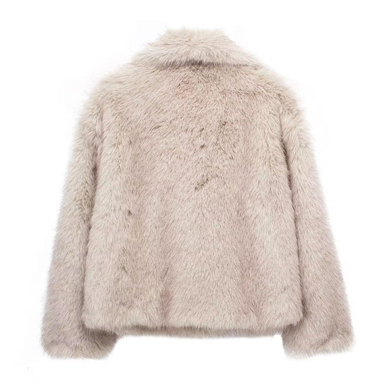 Women’s Cropped Faux Fur Coat with Oversized Collar