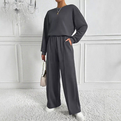 Women’s Two-Piece Lounge Set with Wide-Leg Pants and Relaxed Sweatshirt