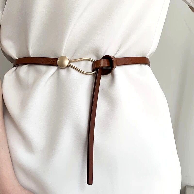 Malin-Tassou Chic Leather Belt